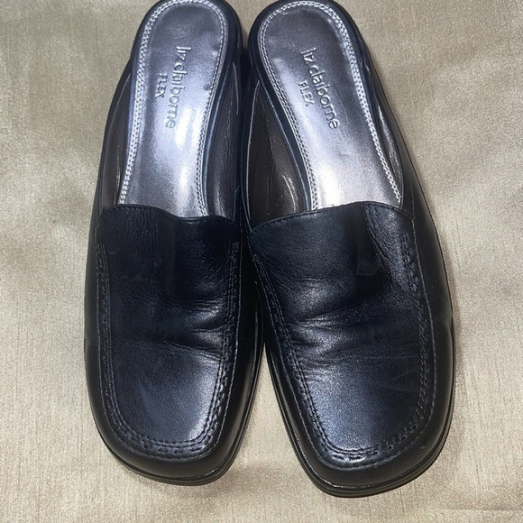 Liz Claiborne Flex “Trisket” Leather Mules Slide, Slip On Flat Shoes Size 6.5 - Picture 3 of 8